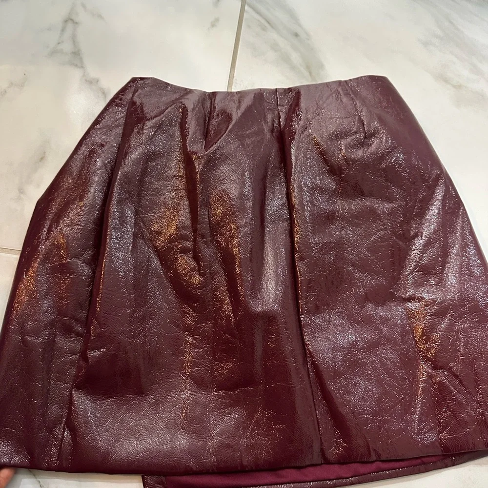 Elegant Burgundy Mini Skirt - Picture 6 of 6